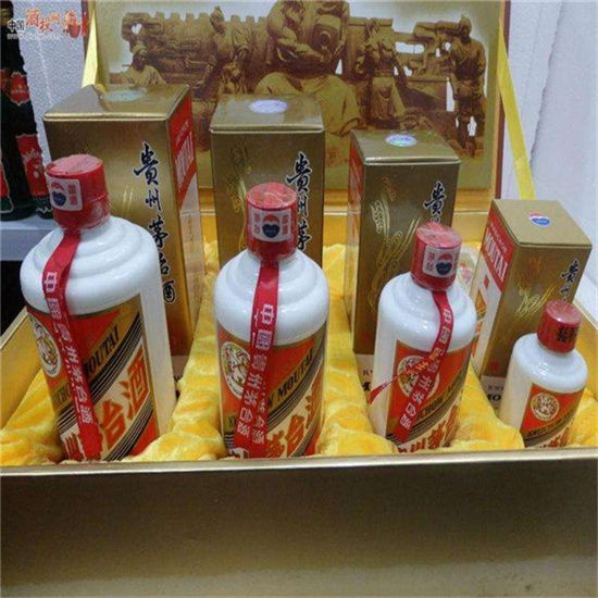 赣州回收整箱茅台多少钱哪里回收(附近上门回收茅台酒）